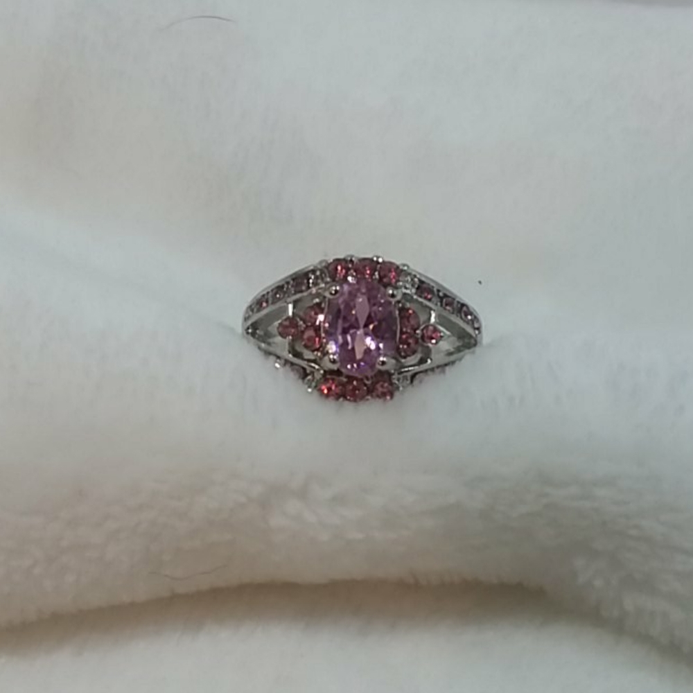 Lovely Fashion Ring Size 9